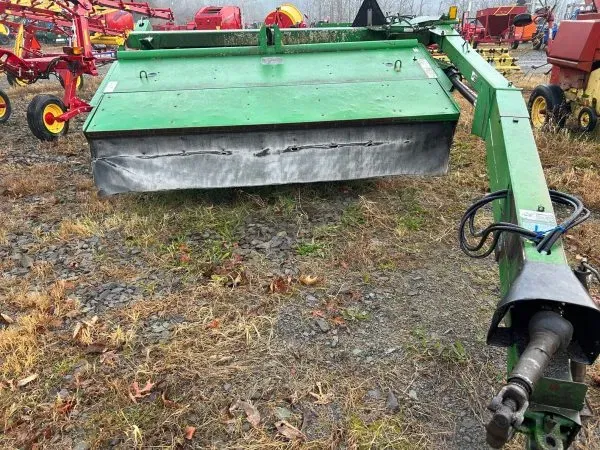 John Deere 920 Equipment Image0