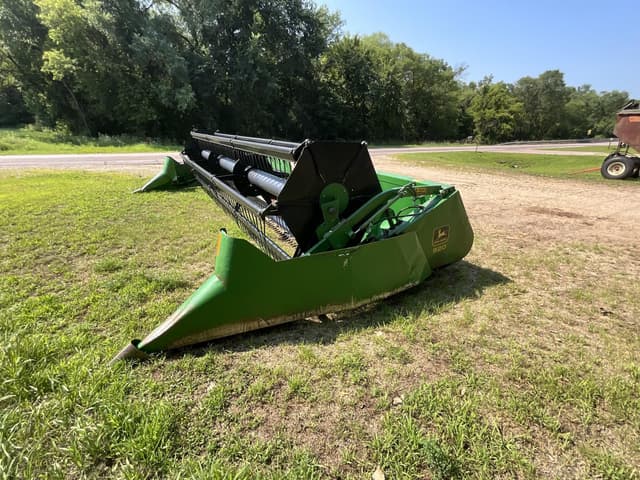 Image of John Deere 920 equipment image 3