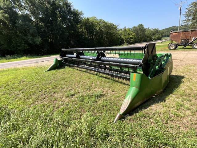 Image of John Deere 920 equipment image 4