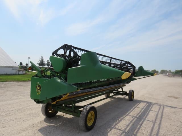 Image of John Deere 920 equipment image 2