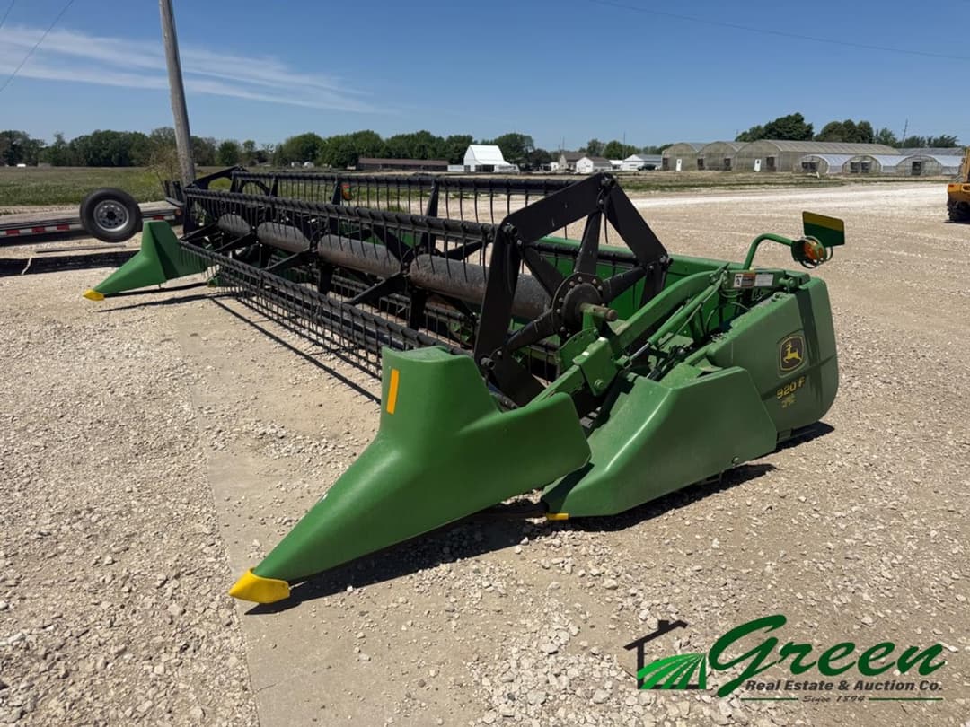 Image of John Deere 920F Primary image