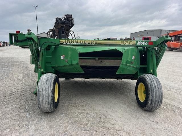 Image of John Deere 920 equipment image 3