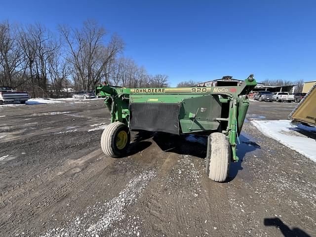 Image of John Deere 920 equipment image 3