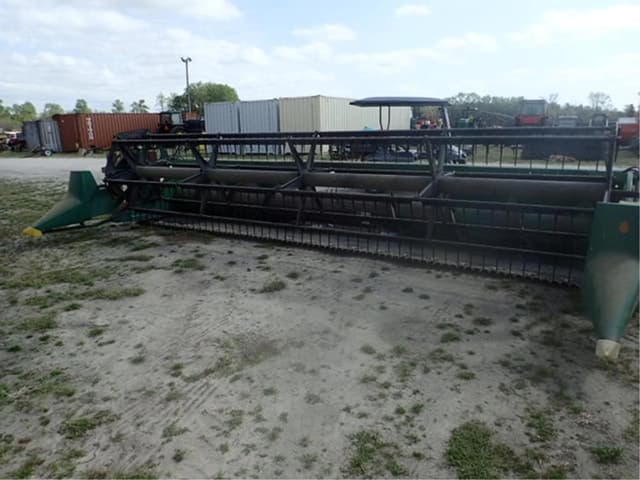 Image of John Deere 920 equipment image 3