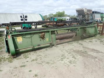 Main image John Deere 920