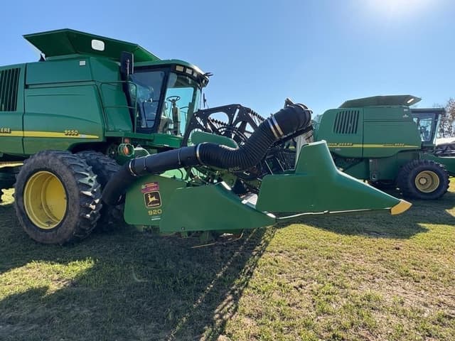 Image of John Deere 920 equipment image 4