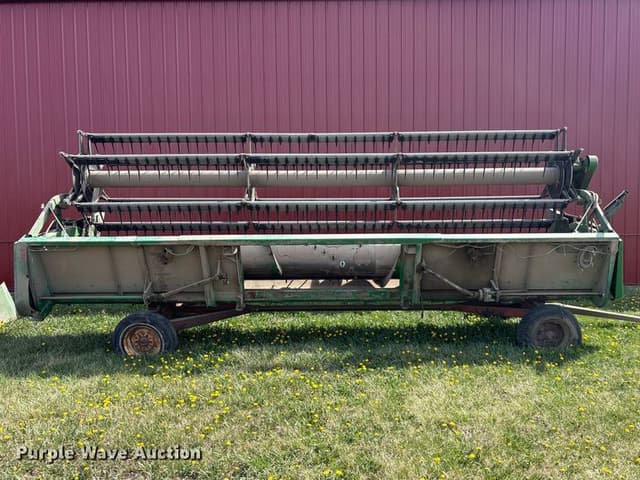 Image of John Deere 920 equipment image 3