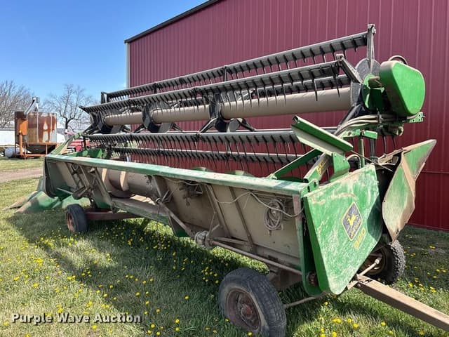 Image of John Deere 920 equipment image 2