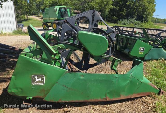 Image of John Deere 920 equipment image 2