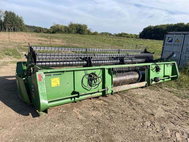 Image of John Deere 920 equipment image 3