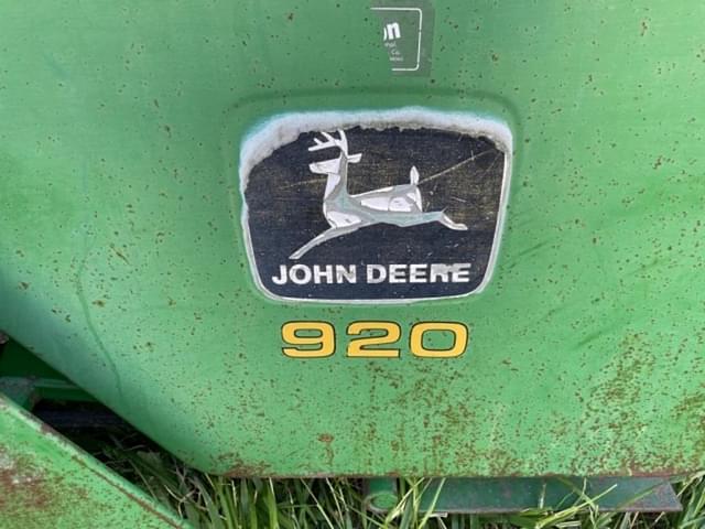 Image of John Deere 920 equipment image 3