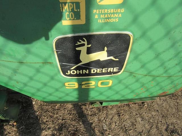 Image of John Deere 920 equipment image 3