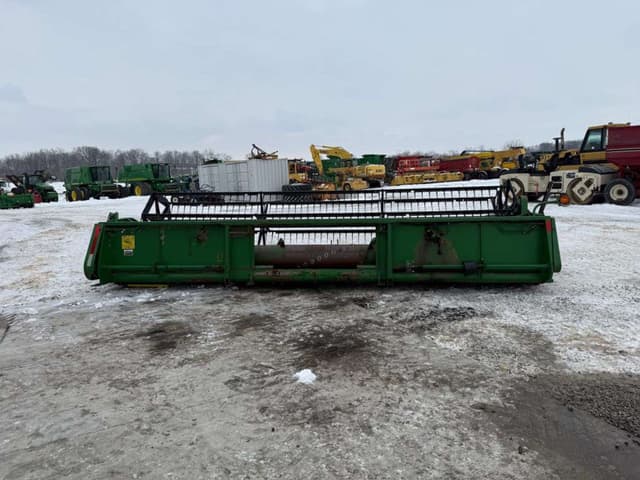 Image of John Deere 920 equipment image 4