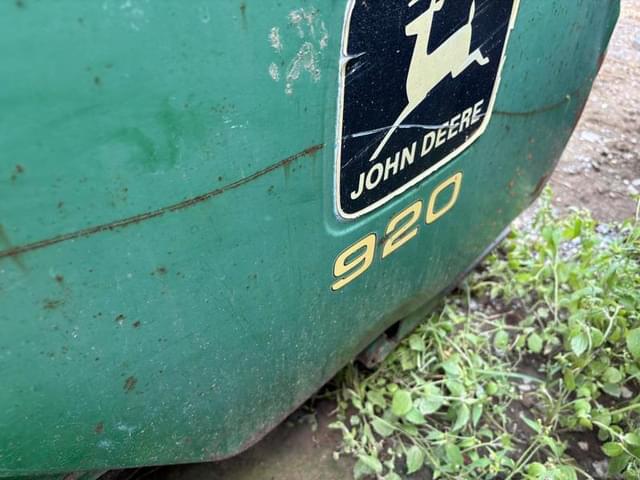 Image of John Deere 920 equipment image 4