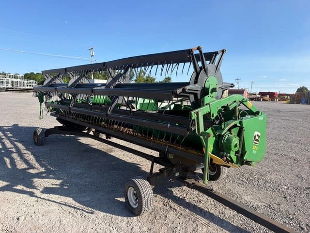 Image of John Deere 920 equipment image 3