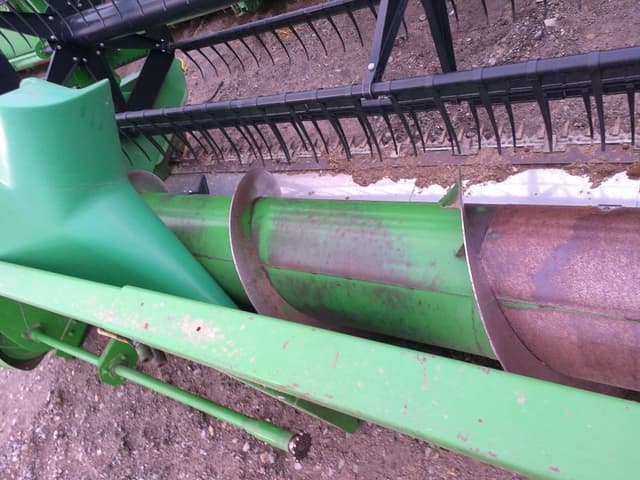 Image of John Deere 920 equipment image 4