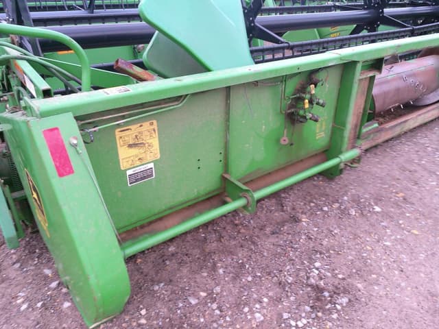 Image of John Deere 920 equipment image 1