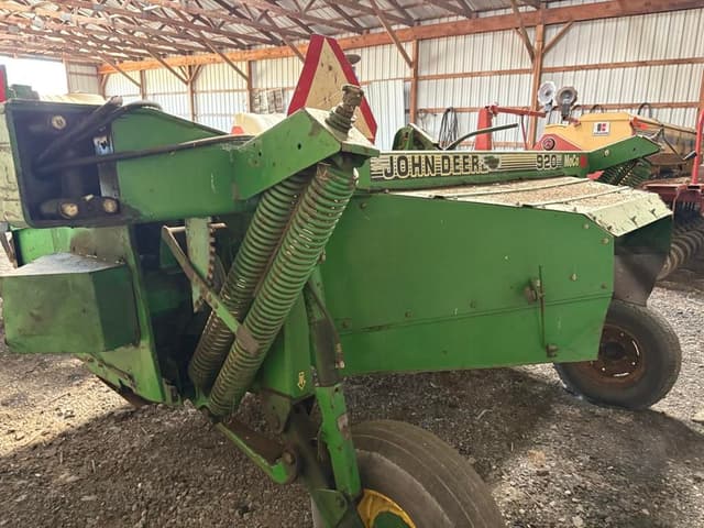 Image of John Deere 920 equipment image 4