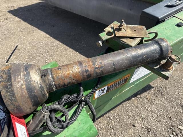 Image of John Deere 920 equipment image 4