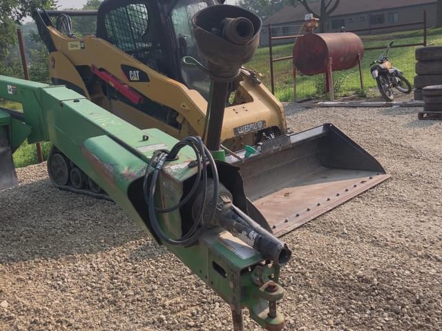 Image of John Deere 920 equipment image 2
