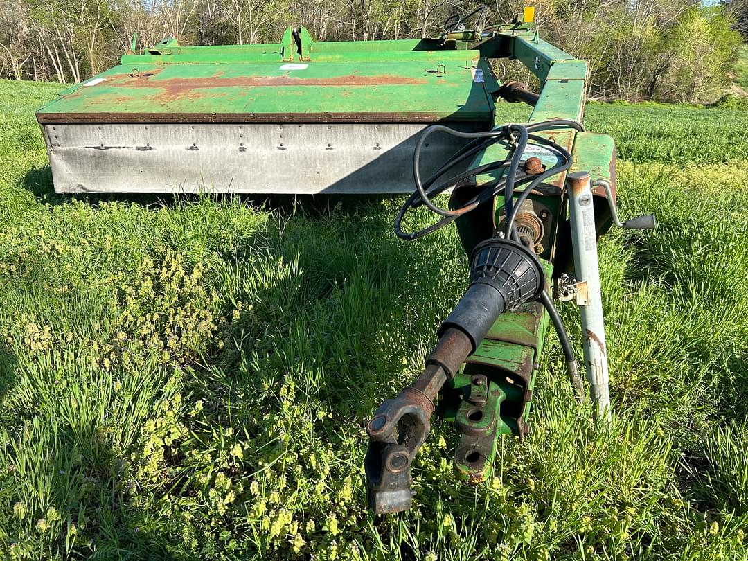 Image of John Deere 920 Primary image