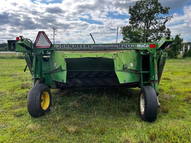 Image of John Deere 920 equipment image 4