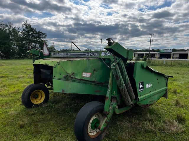 Image of John Deere 920 equipment image 3