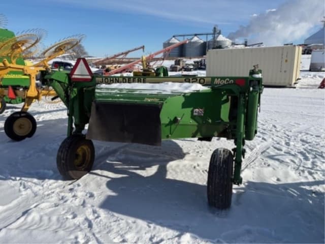 Image of John Deere 920 equipment image 3