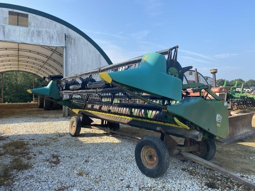 Image of John Deere 920 Primary image