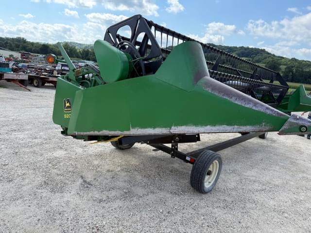 Image of John Deere 920 equipment image 3
