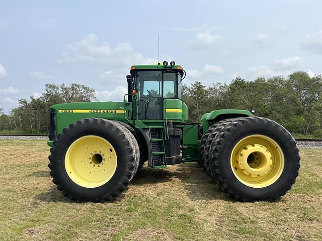 Image of John Deere 9200 equipment image 1