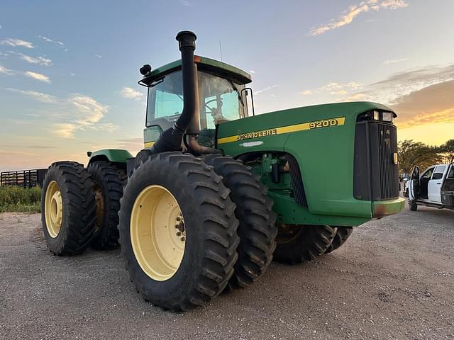 Image of John Deere 9200 equipment image 2