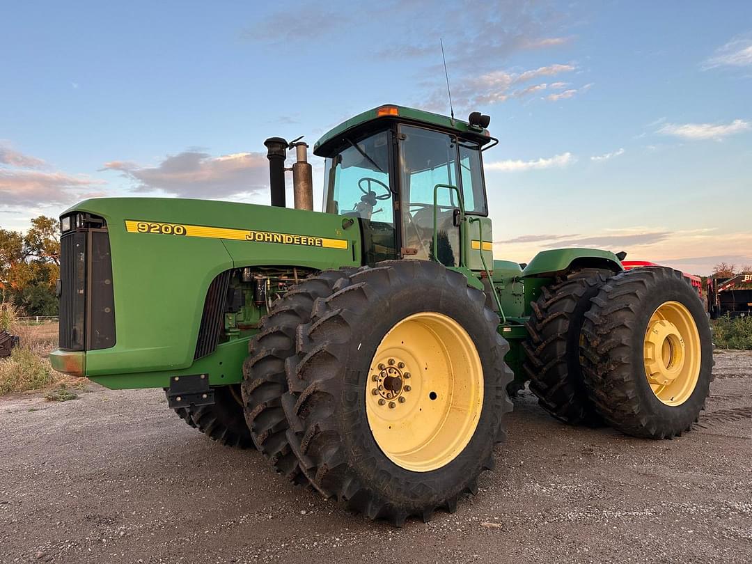 Image of John Deere 9200 Primary image