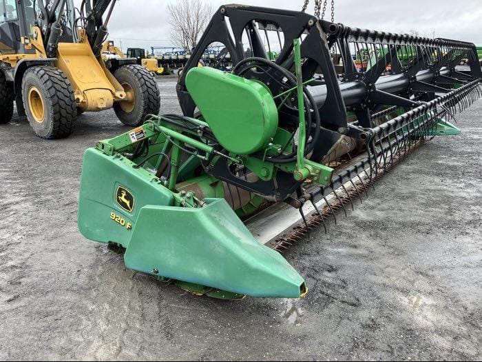 Main image John Deere 920F