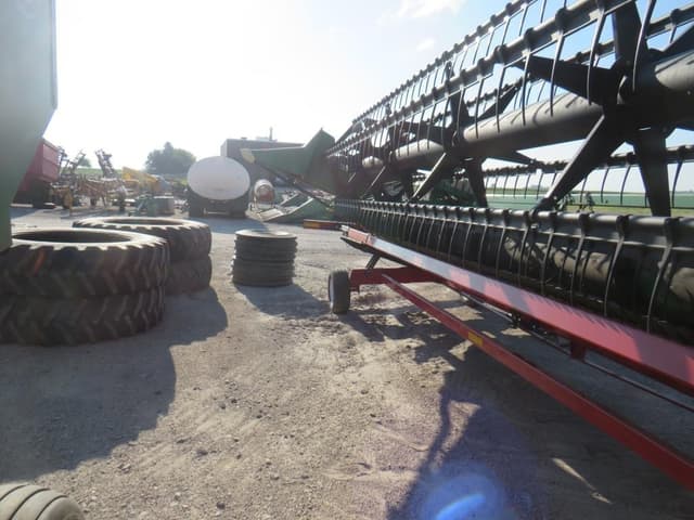 Image of John Deere 920F equipment image 3