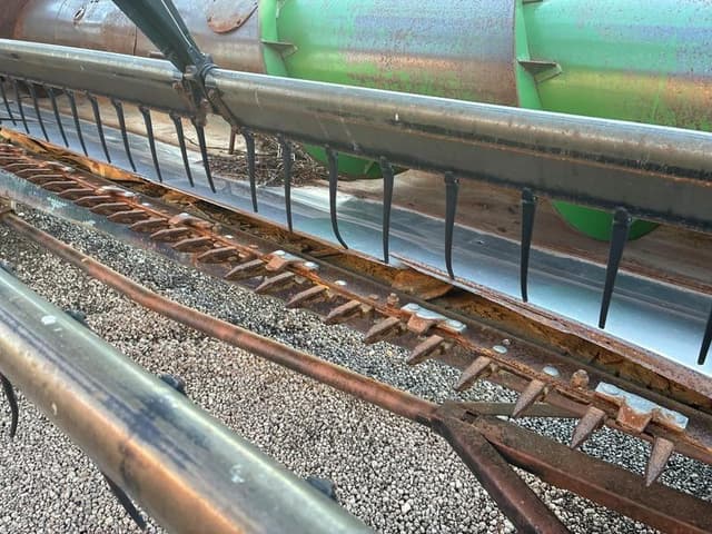 Image of John Deere 920F equipment image 4