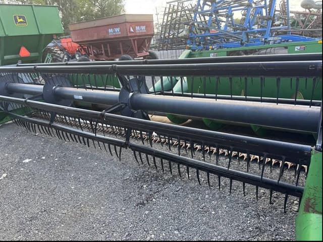 Image of John Deere 920F equipment image 4