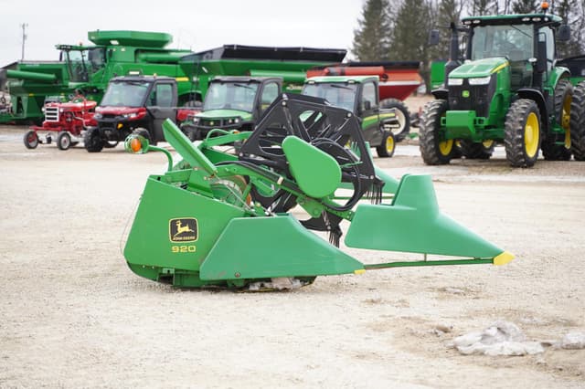 Image of John Deere 920F equipment image 3