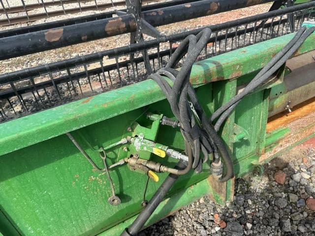 Image of John Deere 920F equipment image 3