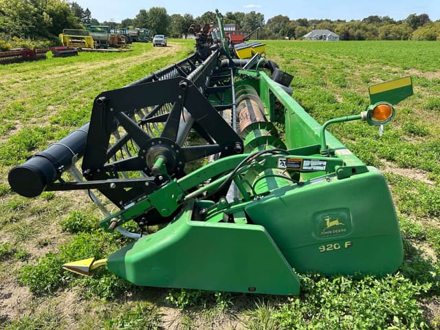 Image of John Deere 920F equipment image 1