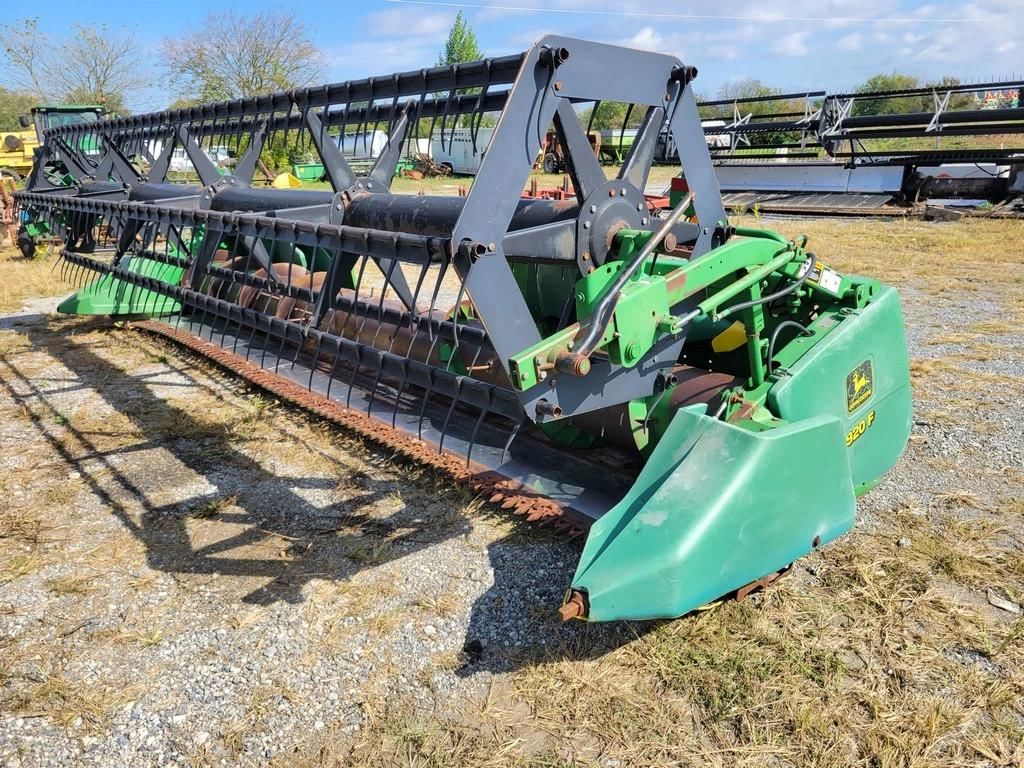 John Deere 920F Equipment Image0
