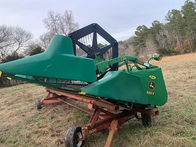 Image of John Deere 920F equipment image 1