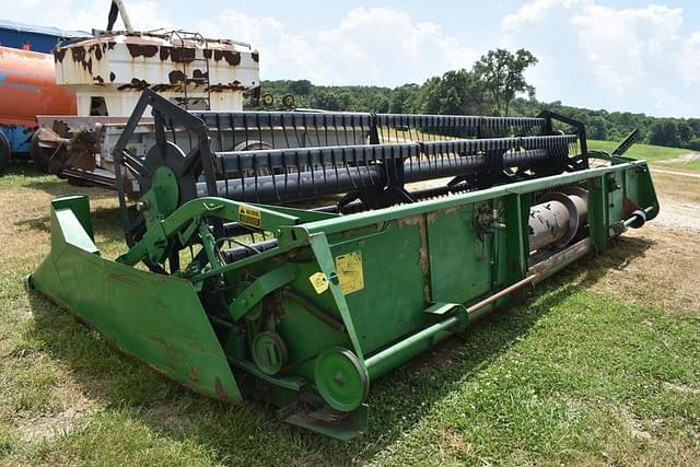 Image of John Deere 922 equipment image 2