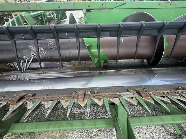 Image of John Deere 922 equipment image 3