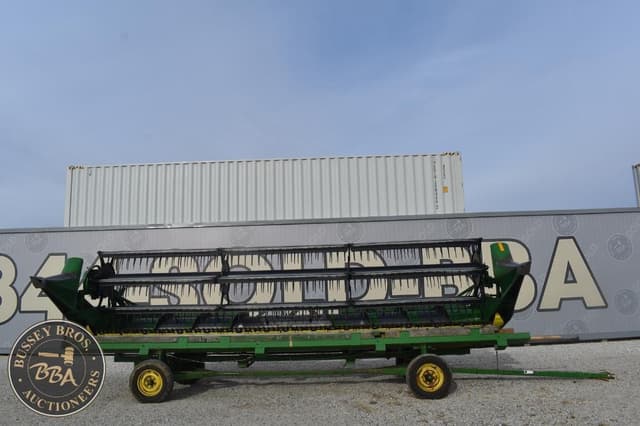 Image of John Deere 922F equipment image 2