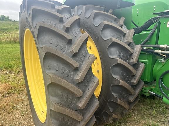 Image of John Deere 9230 equipment image 3