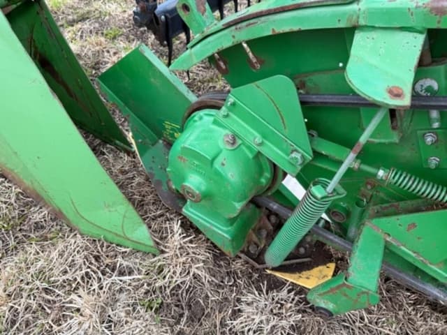 Image of John Deere 924 equipment image 4