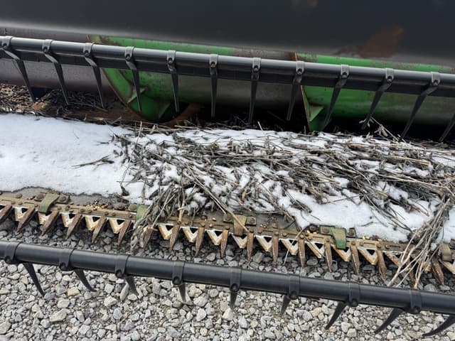 Image of John Deere 925 equipment image 2