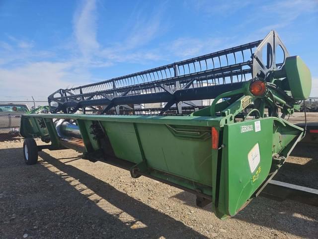 Image of John Deere 925 equipment image 3