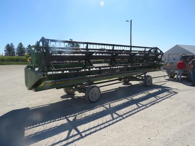 Image of John Deere 925 equipment image 2
